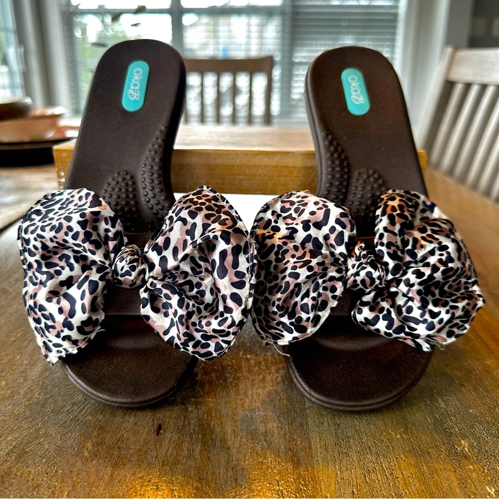 OKA B Women’s Slide Sandal W/Leopard Print Bows
